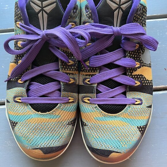 Men's Nike Kobe 9 EM Low Unleashed Pop Art 2014 Shoes Size 8.5 - Picture 4 of 16